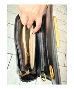 Alternative view of Bolsa Feminina Baguette Tiracolo Logo V Corrente Dourada