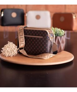 Alternative view of Bolsa Feminina Transversal Camera Bag Monograma Alca Estampada